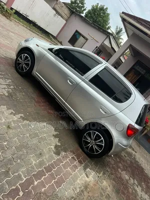 Toyota Vitz 2002 Silver