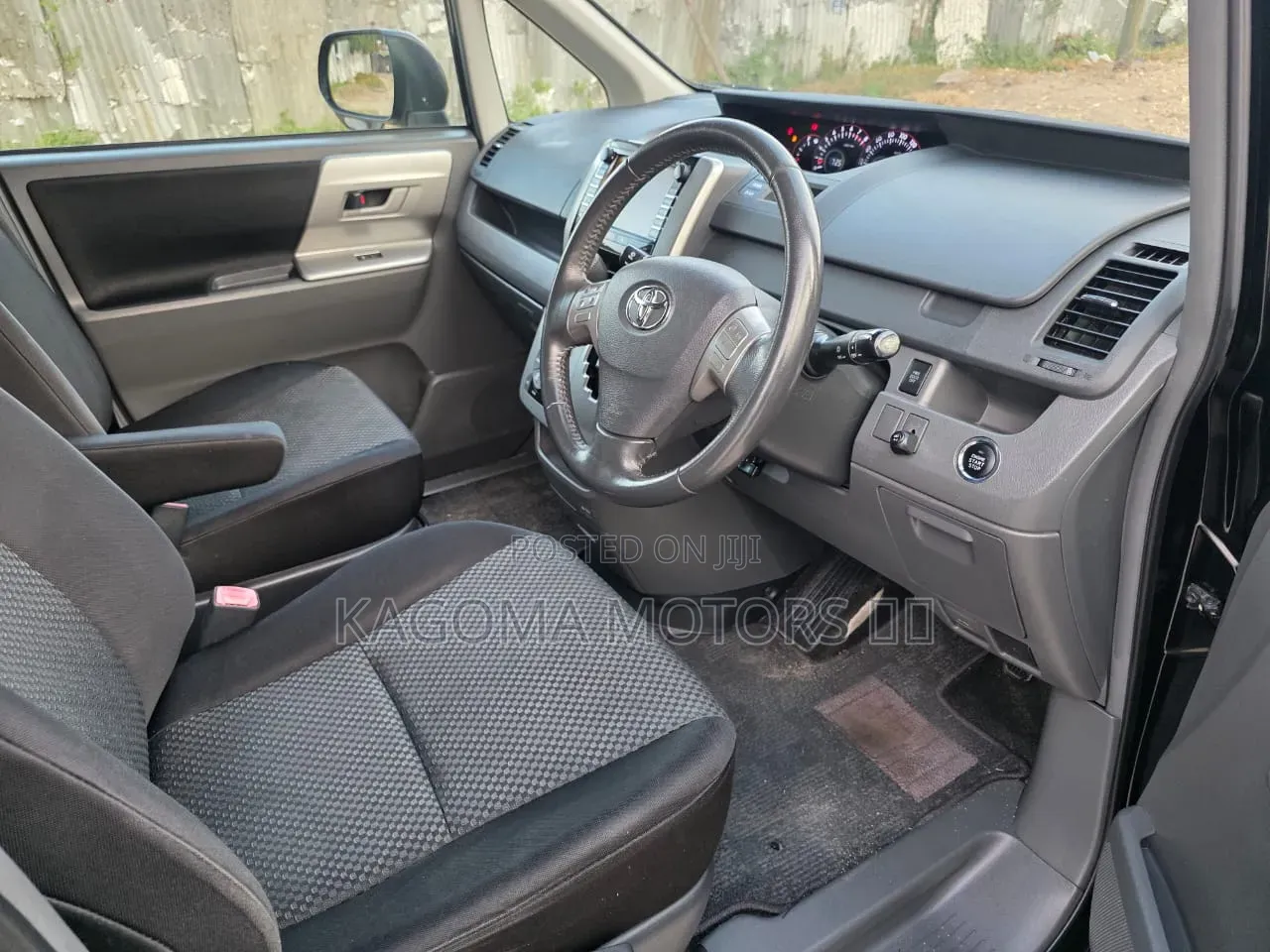 Toyota Noah 2008 Black
