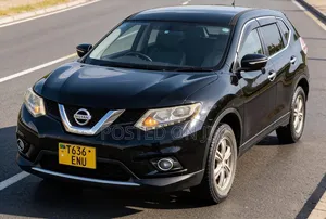 Nissan X-Trail 2012 Black
