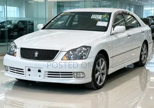 Toyota Crown 2006 White
