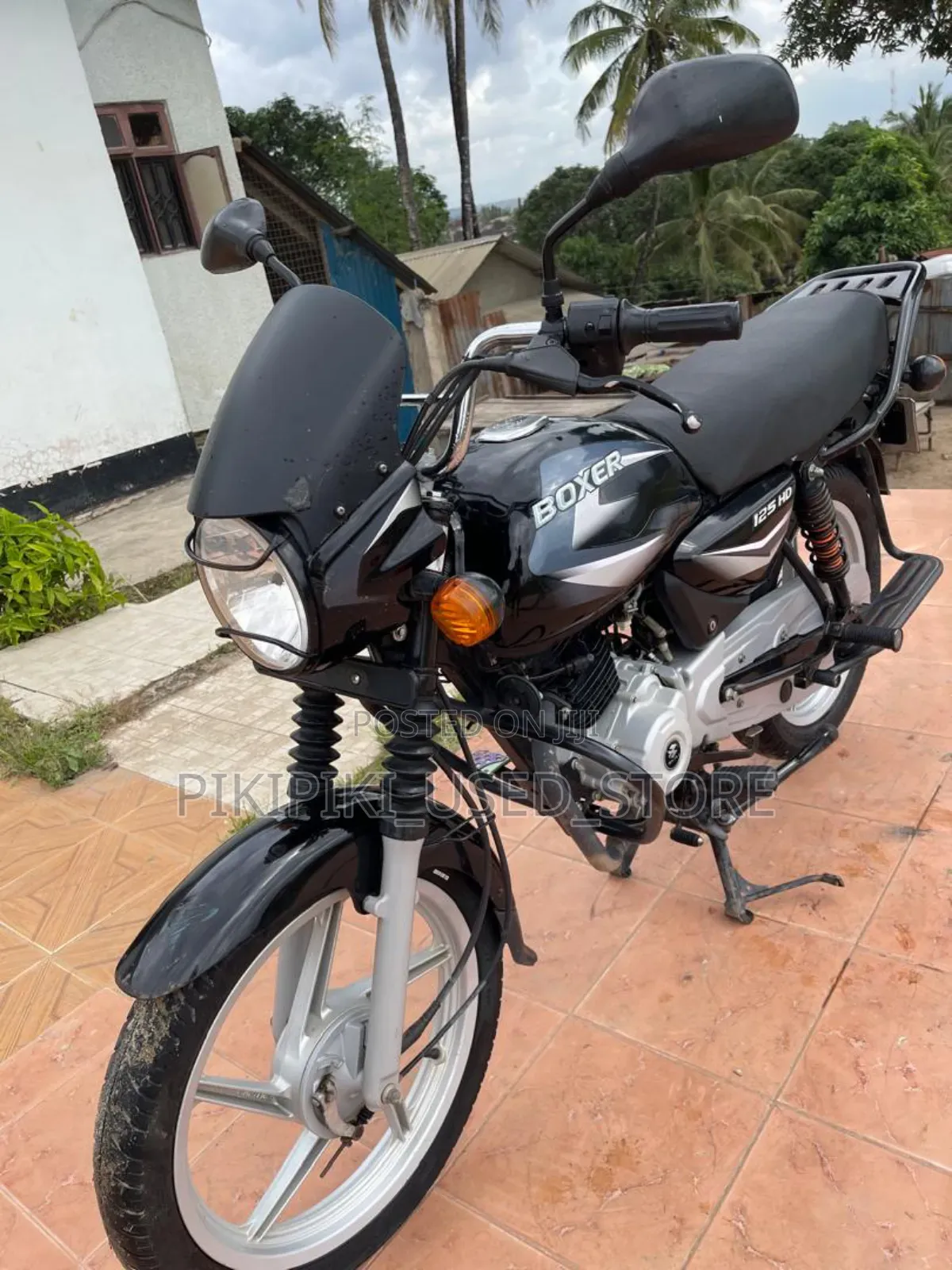 Bajaj Boxer 125 2025 Black