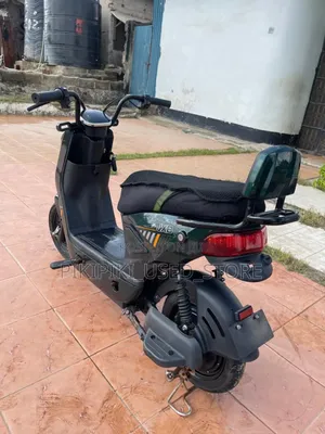 Arc Vector 2025 Black