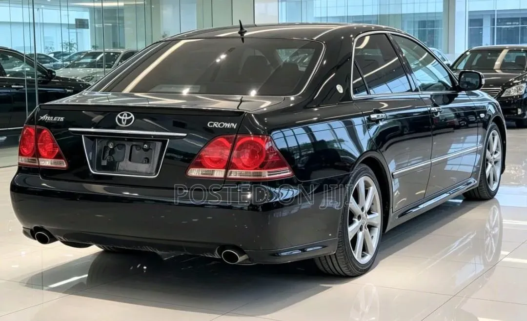 Toyota Crown 2007 Black