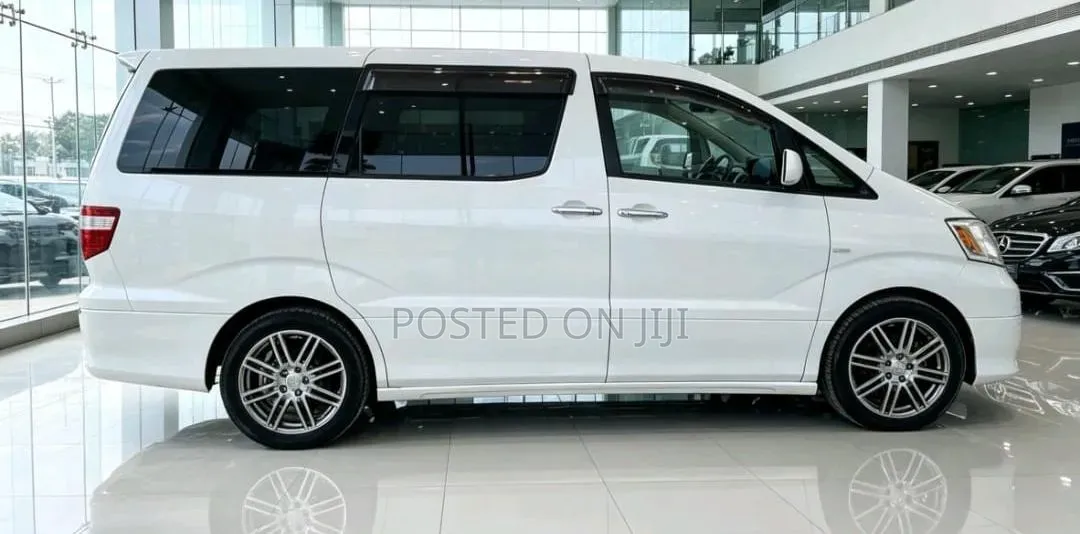 Toyota Alphard 2004 White
