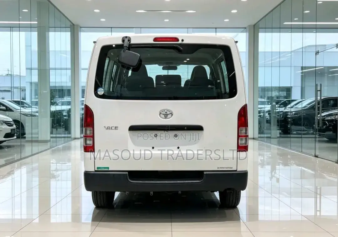 Toyota Quantum 2008