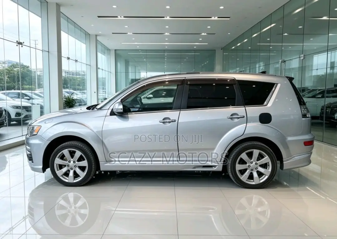 Mitsubishi Outlander 2010 Silver