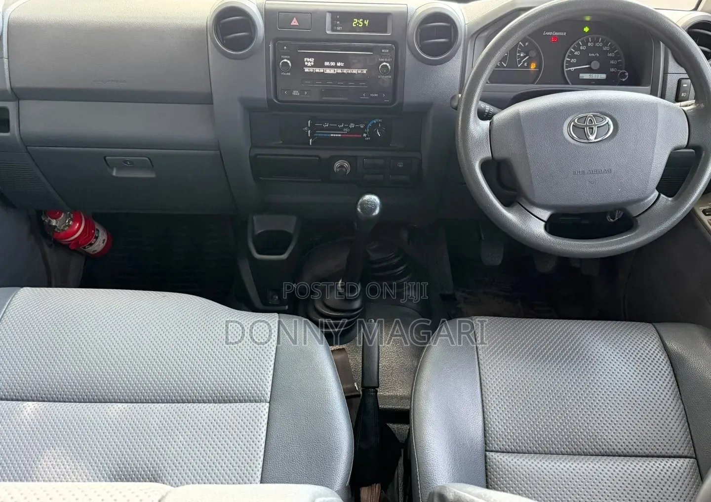 Toyota Land Cruiser 2018 White