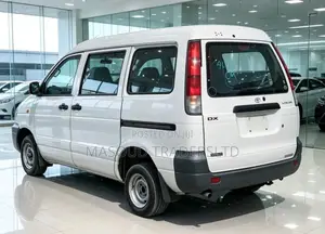Toyota TownAce Noah 2001 Off white