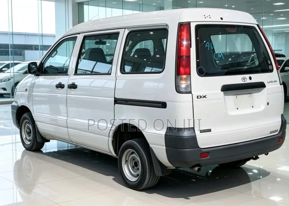 Toyota TownAce 2006 White