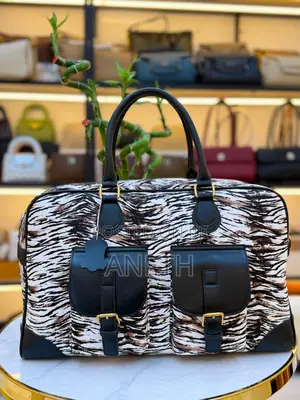 Chambuu Bags
