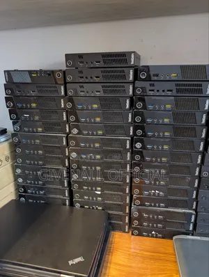 Desktop Computer Lenovo 4GB Intel HDD 500GB