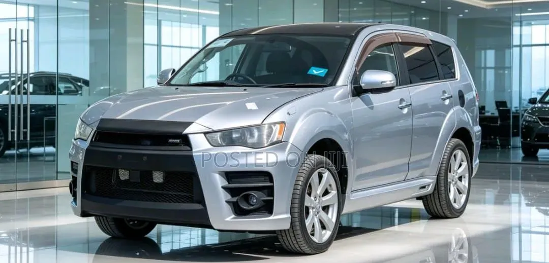 Mitsubishi Outlander 2010 Silver