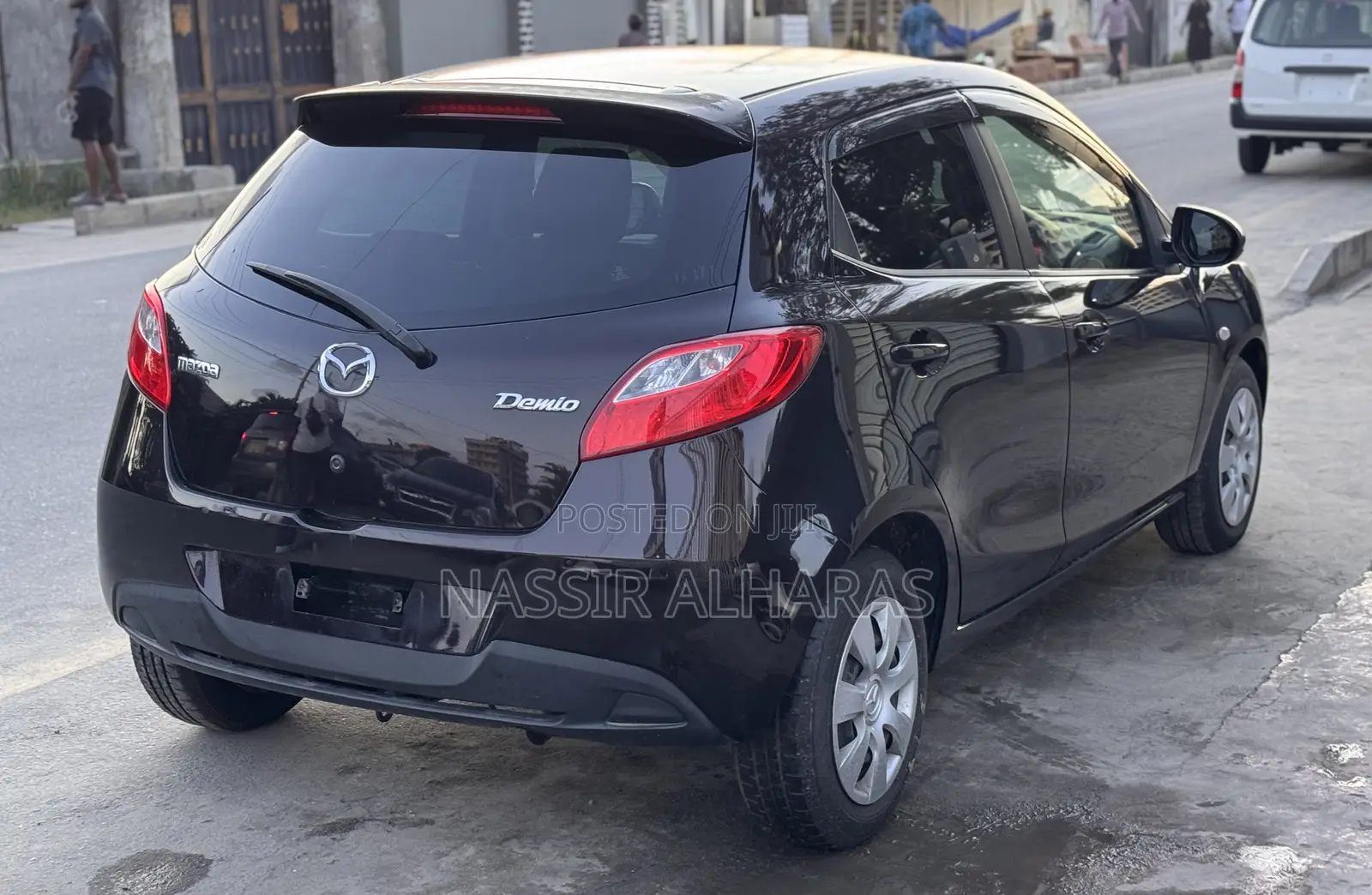 Mazda Demio 2012 Maroon