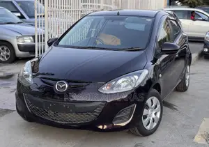 Mazda Demio 2012 Maroon
