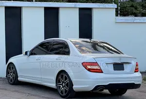 Mercedes-Benz C-Class 2014 White