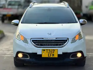 Peugeot 2008 1.2 e-HTP (100 Hp) 2013 White