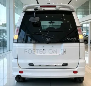 Toyota Noah 2001 White