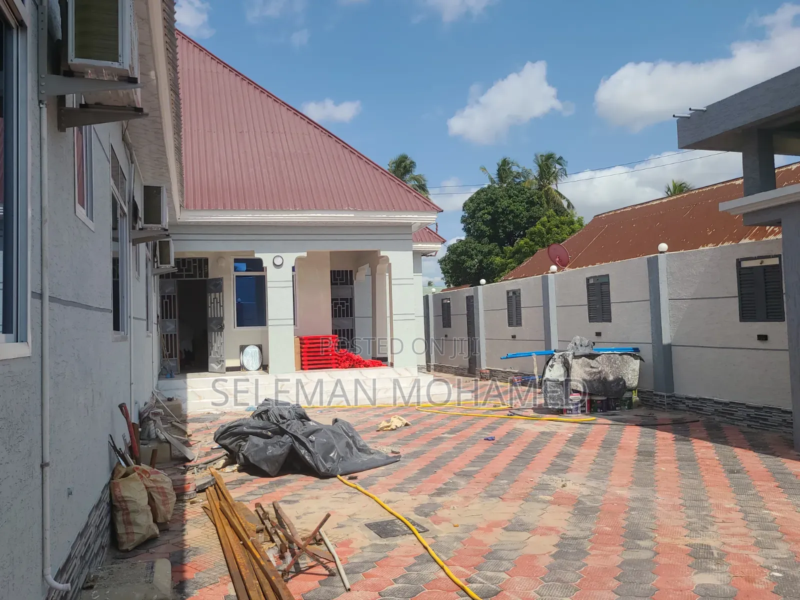 Furnished 20bdrm House in Biriani Real Estate, Chamazi for sale