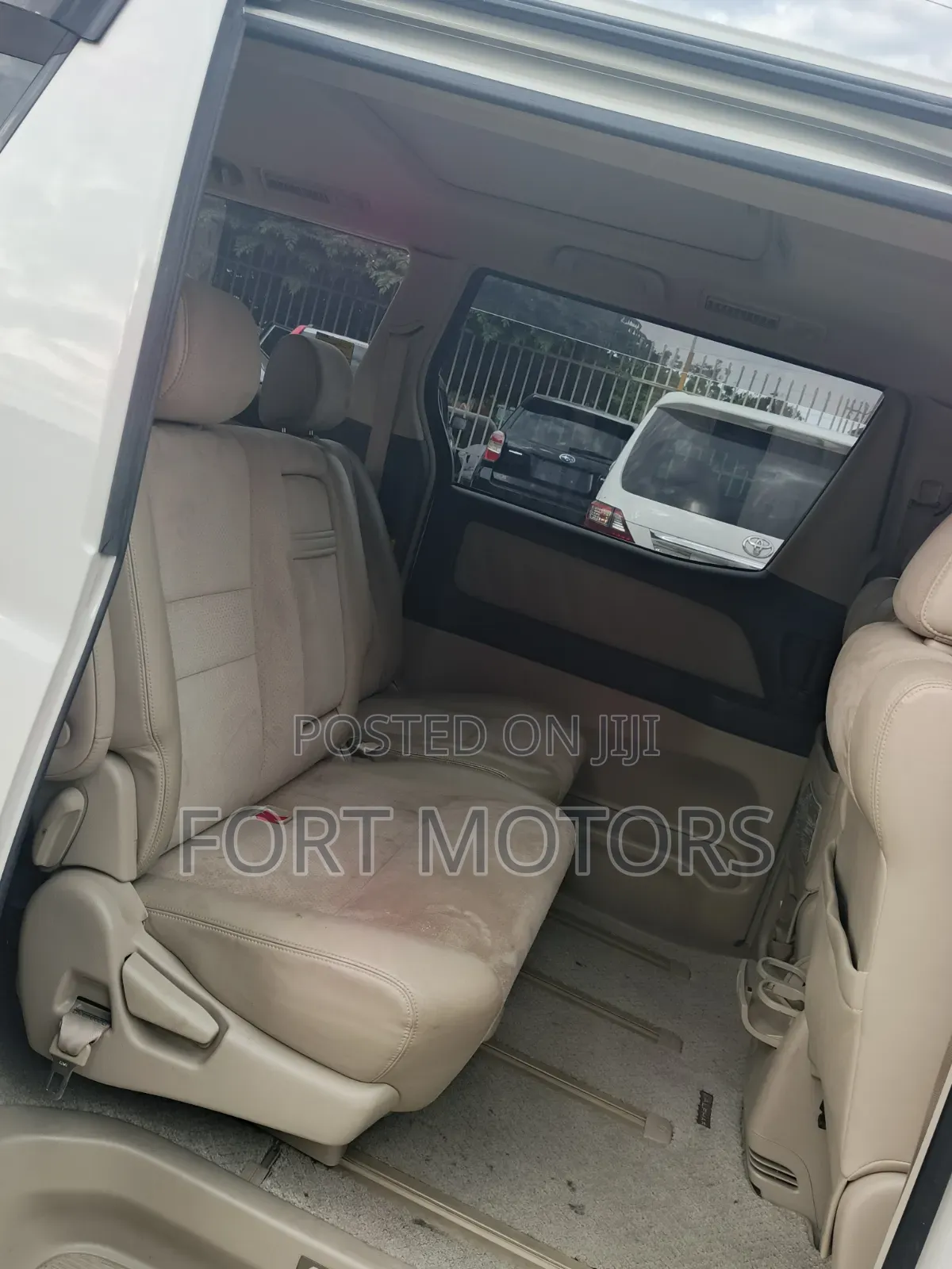 Toyota Alphard 2006 White