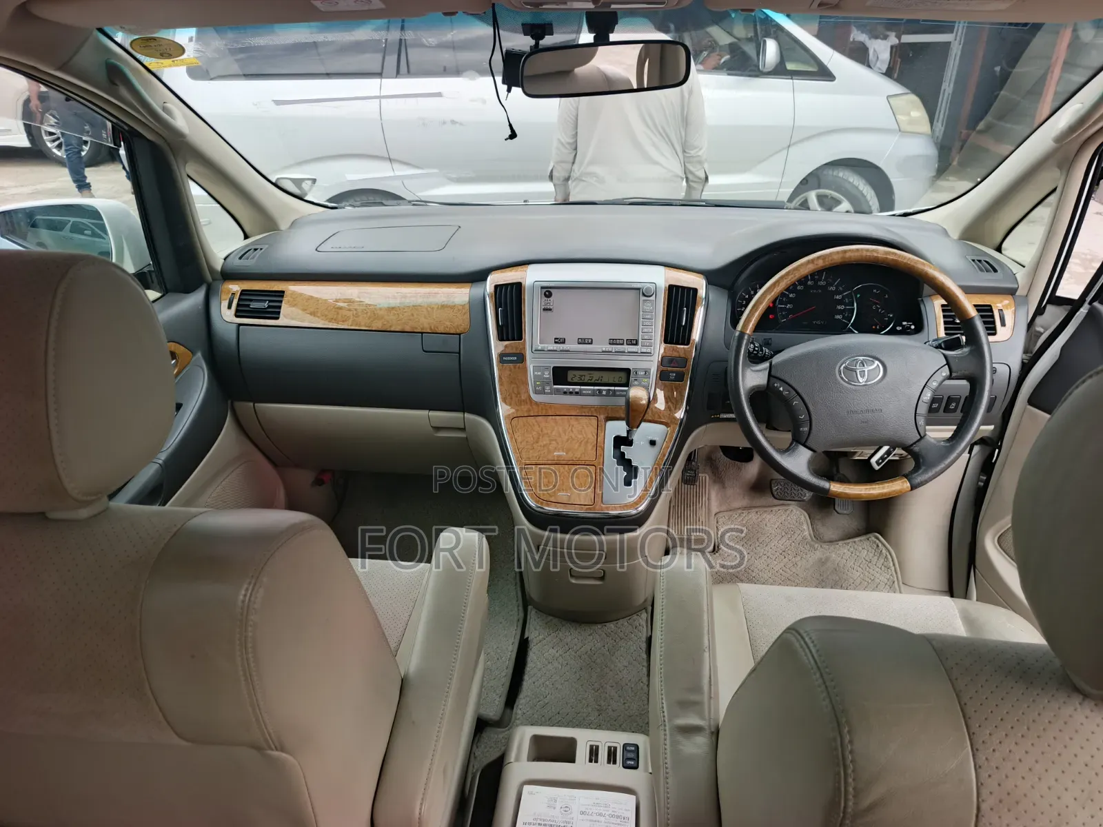 Toyota Alphard 2006 White