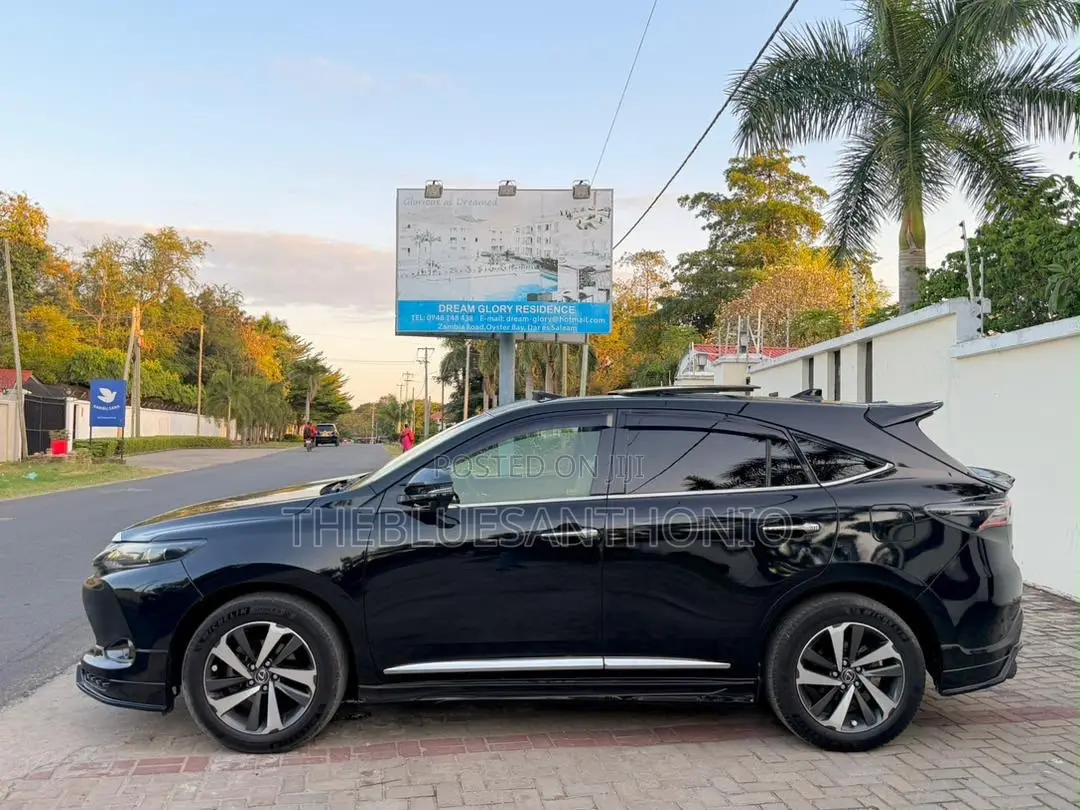 Toyota Harrier 2016 Black