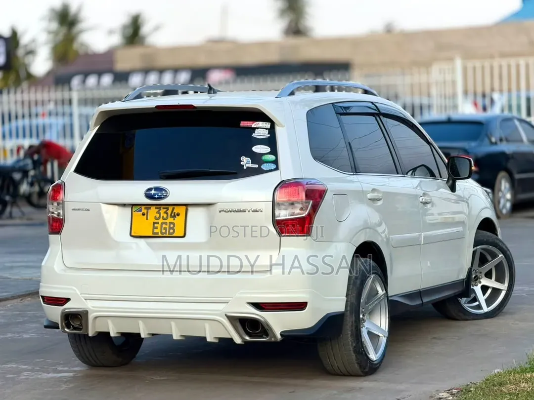 Subaru Forester 2014 White