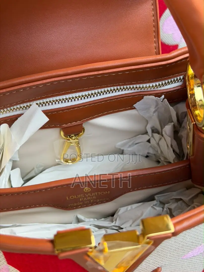 Louis Vuitton Hand BSGS