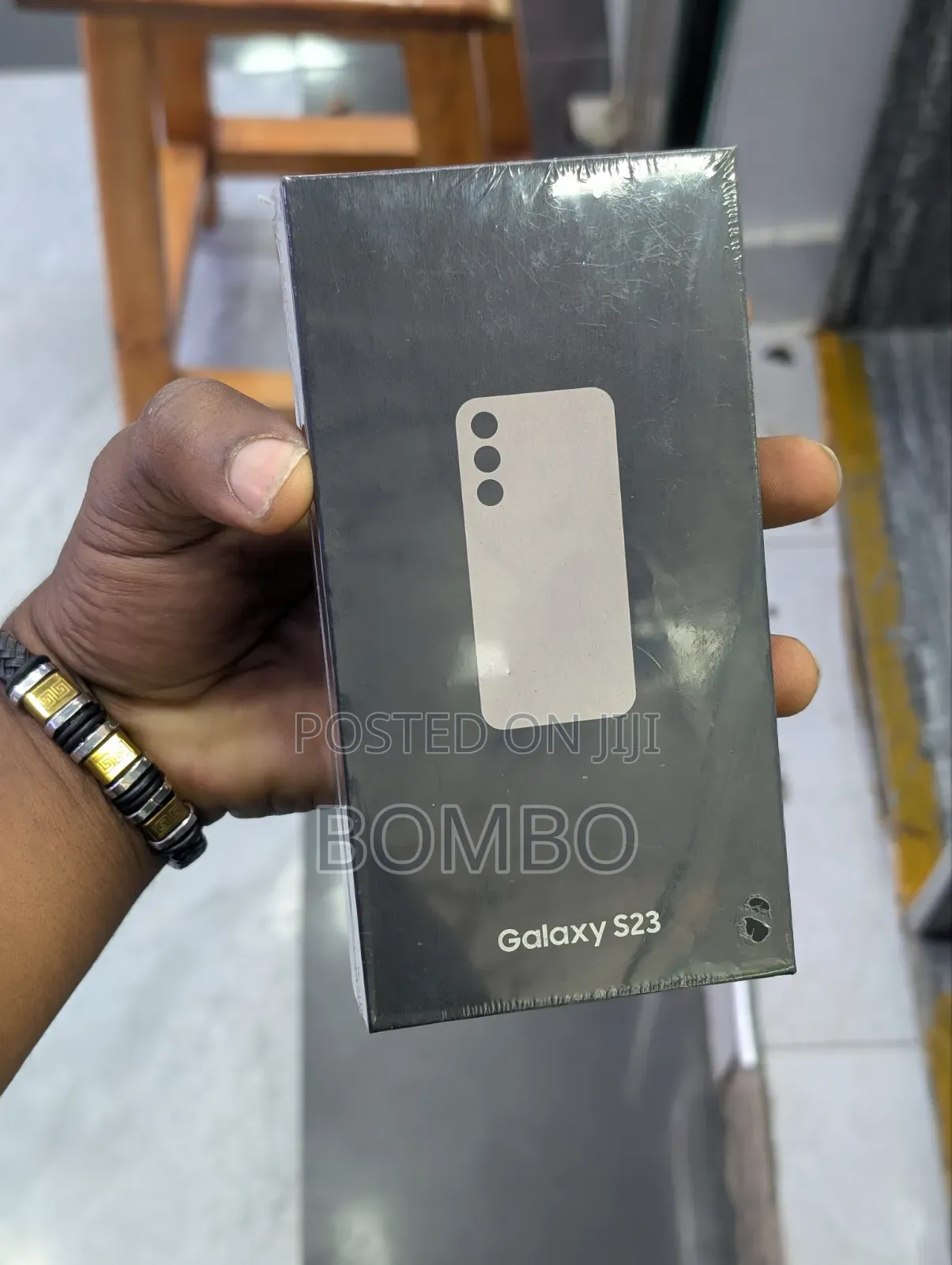 New Samsung Galaxy S23 256 GB Silver