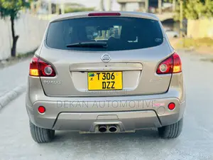 Nissan Dualis 2011 Silver