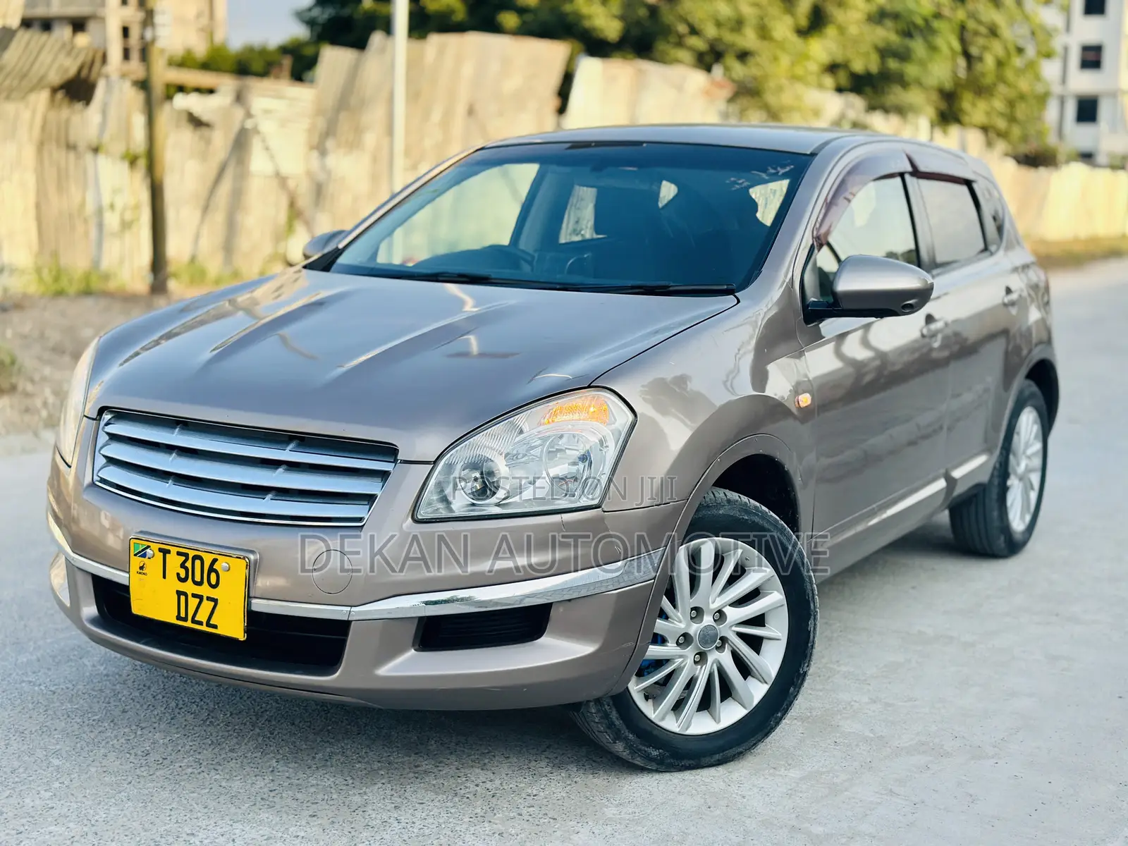 Nissan Dualis 2011 Silver
