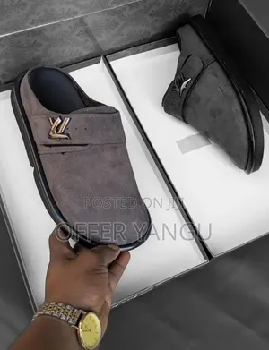 Lv Easy Mules Suede