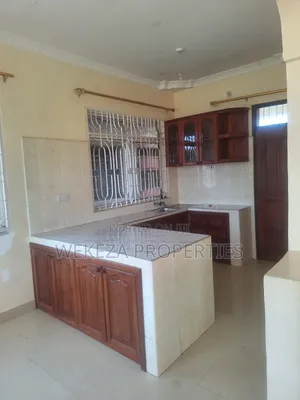 3bdrm House in Wekeza Properties, Hai for sale