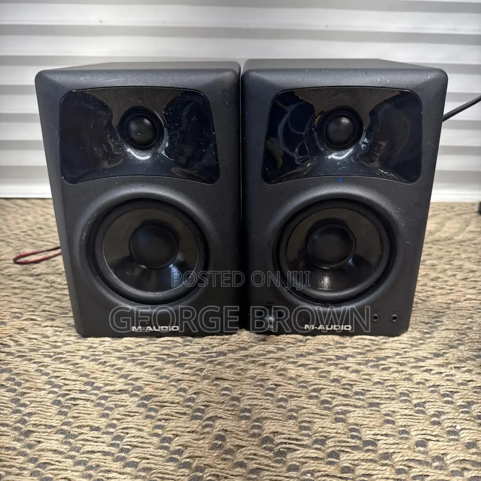 Sharem-Audio Av42 Compact Desktop Studio Monitor Speakers , Pair -