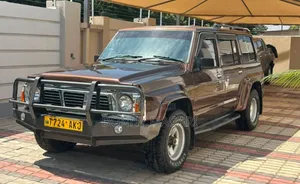 Nissan Patrol 2008 Burgundy
