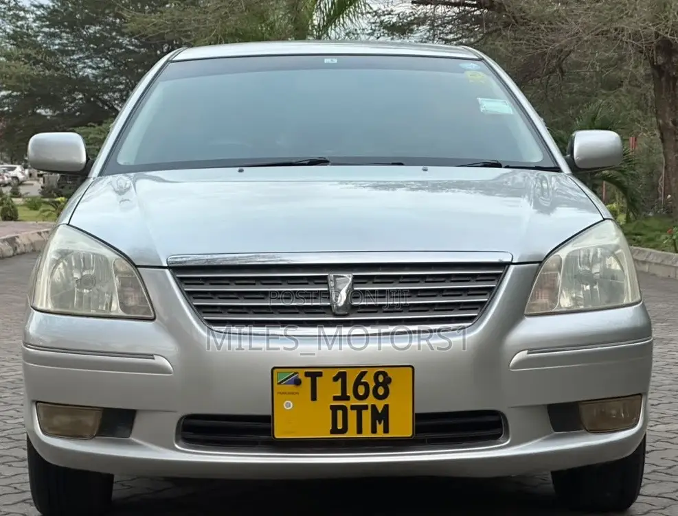 Toyota Premio 2004 Silver