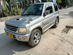 Mitsubishi Pajero 2008 Silver