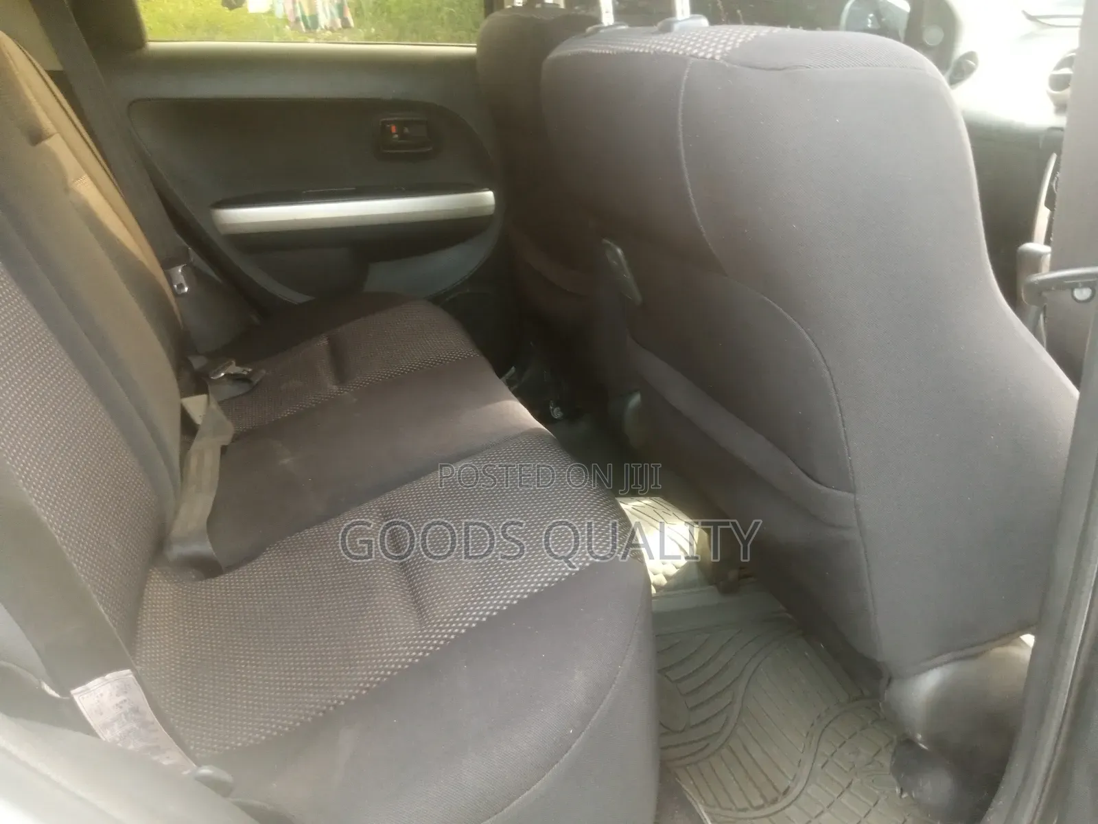Toyota IST 2005 Silver