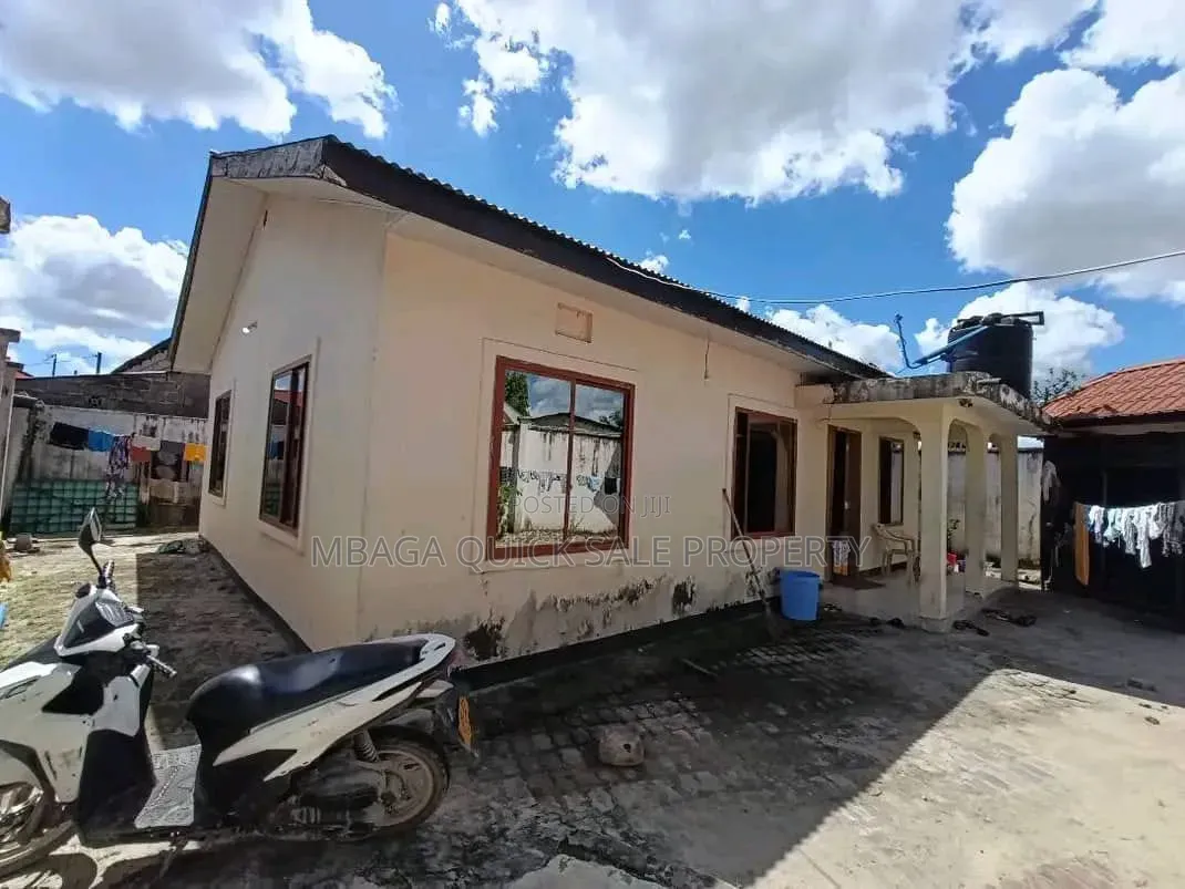 3bdrm House in Buza, Temeke for sale