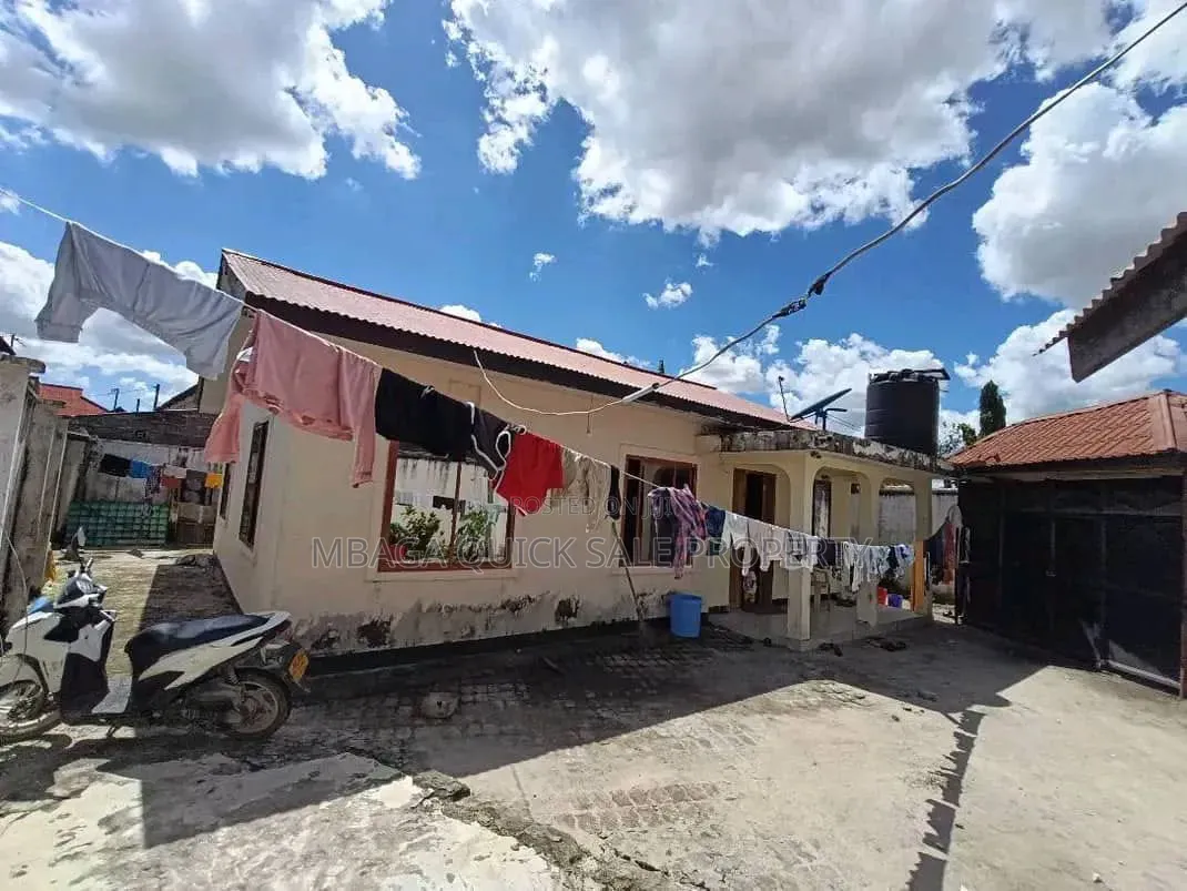 3bdrm House in Buza, Temeke for sale