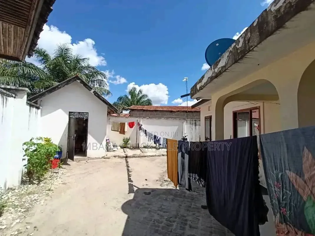 3bdrm House in Buza, Temeke for sale