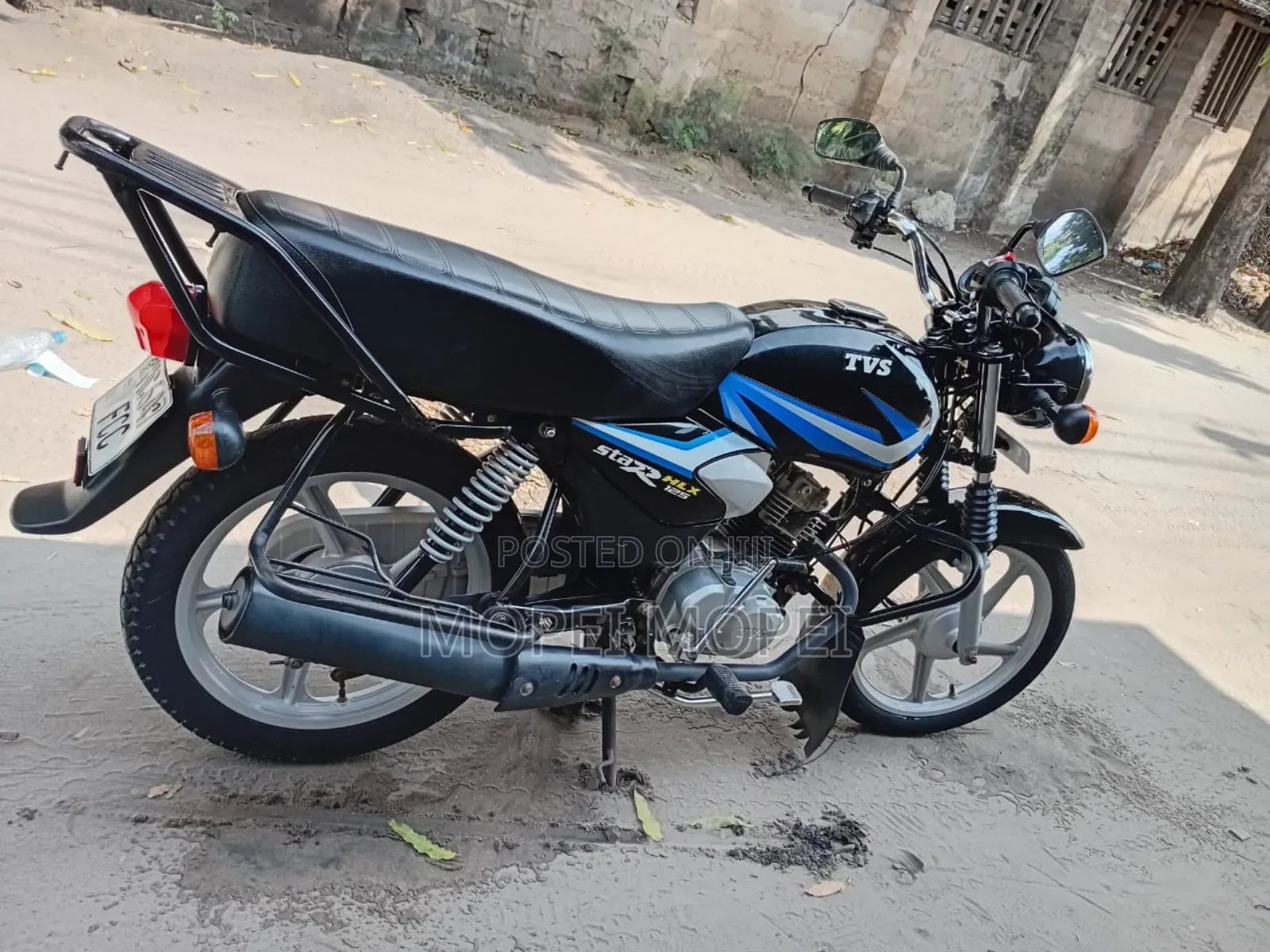 TVS HLX 125 2026 Black