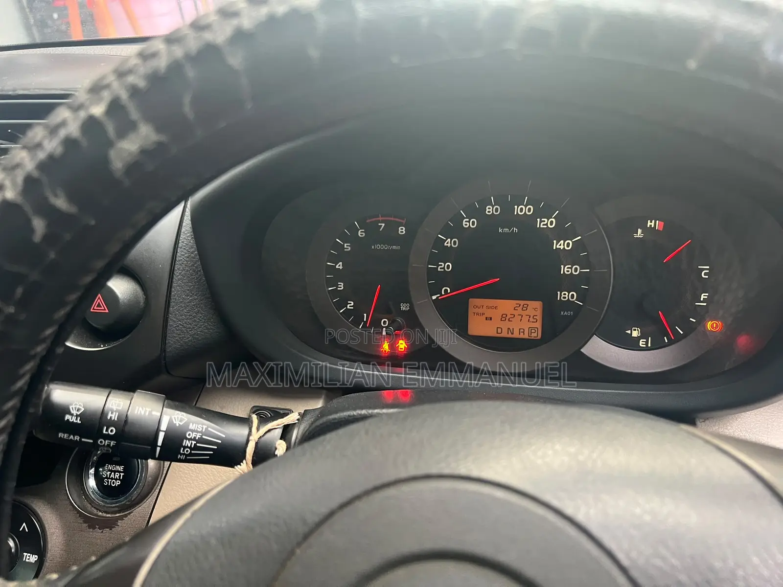 Toyota Vanguard 2011 White