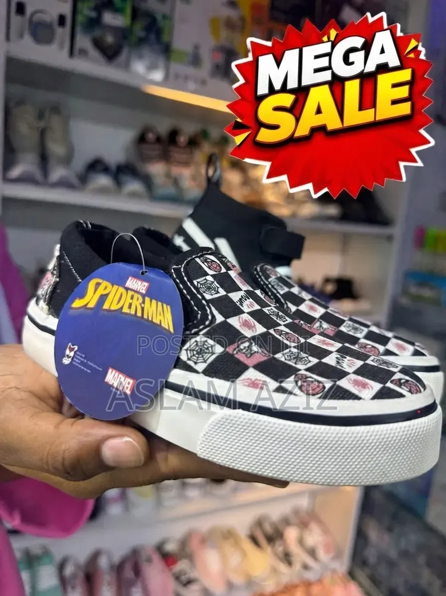 Kids Sneakers/Sleep On Shoes
