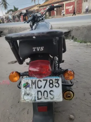TVS HLX 125 2025 Blue