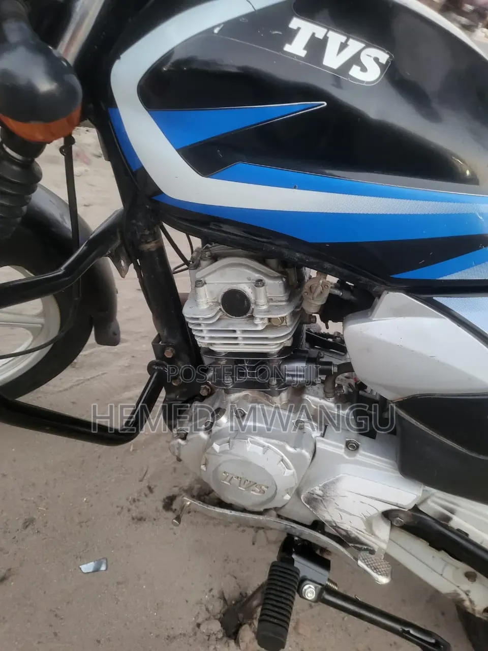 TVS HLX 125 2025 Blue