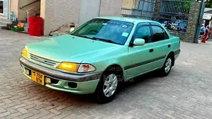 Toyota Carina 2001 Green