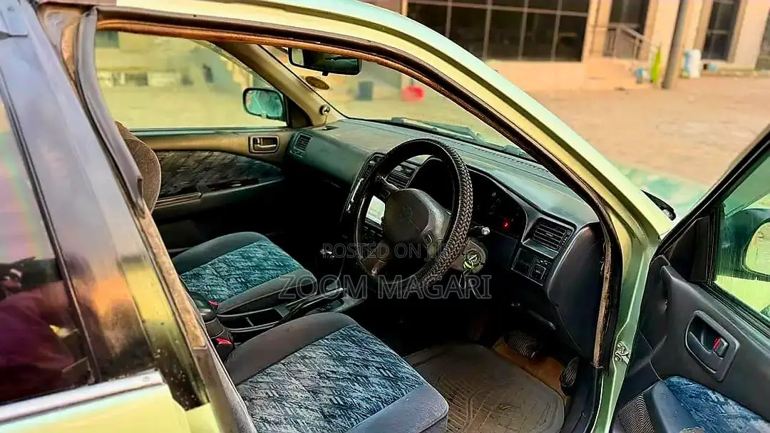 Toyota Carina 2001 Green