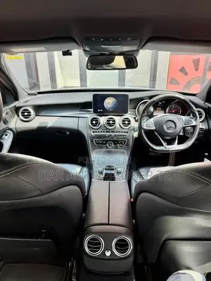Mercedes-Benz C200 2015 Silver