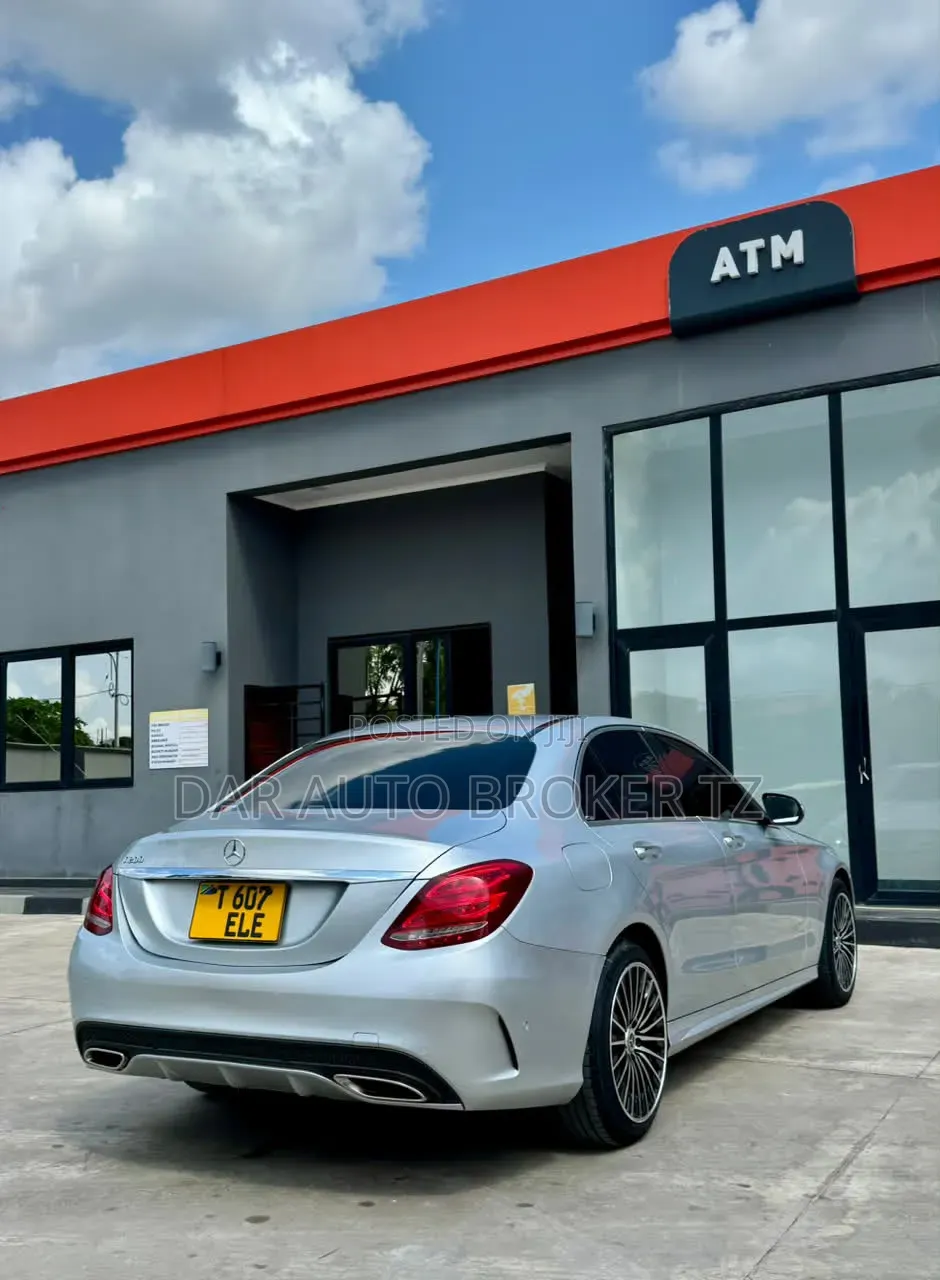 Mercedes-Benz C200 2015 Silver