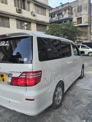 Toyota Alphard 2005 White